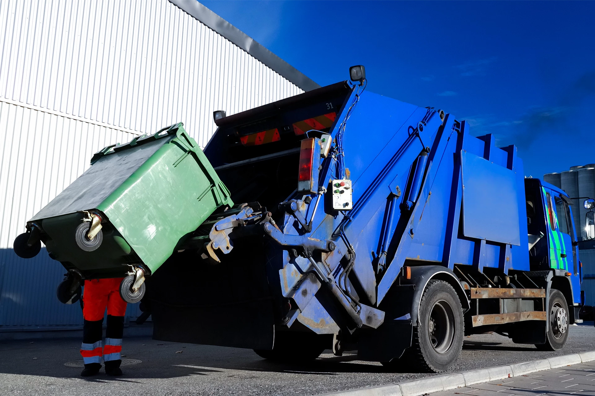 waste-transport-management-header-preview-1920x1280.jpg