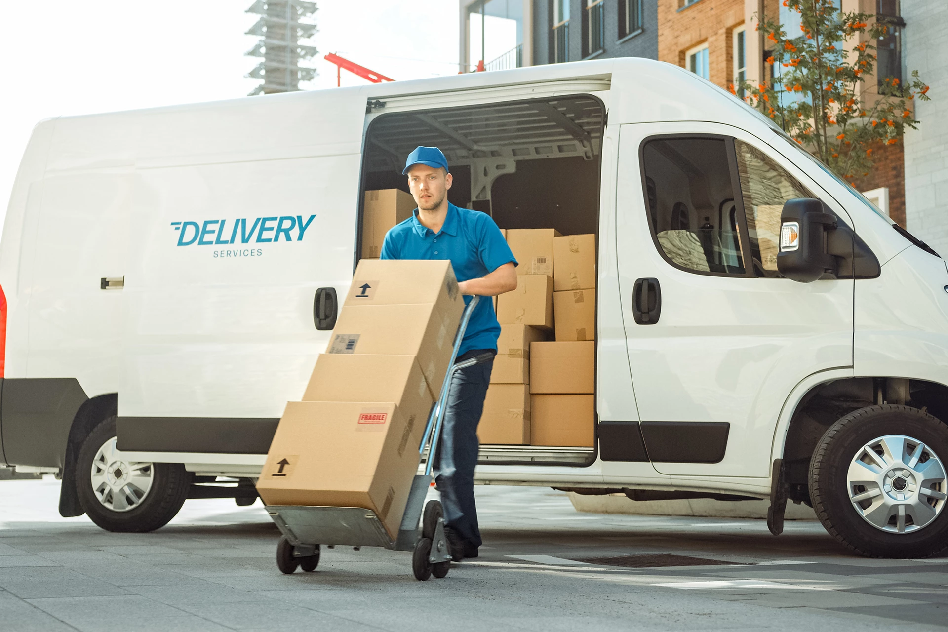 dualcam-solution-for-delivery-services-1920x1280.jpg