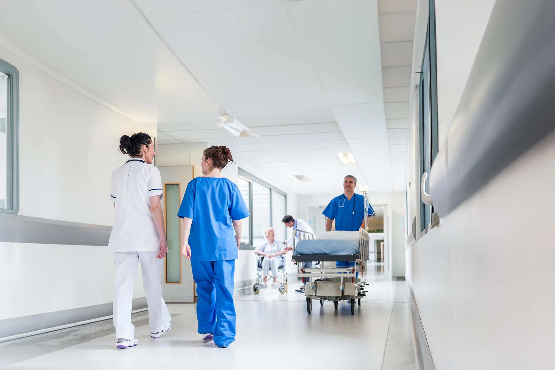 medical-equipment-tracking-with-eye-beacons.jpg